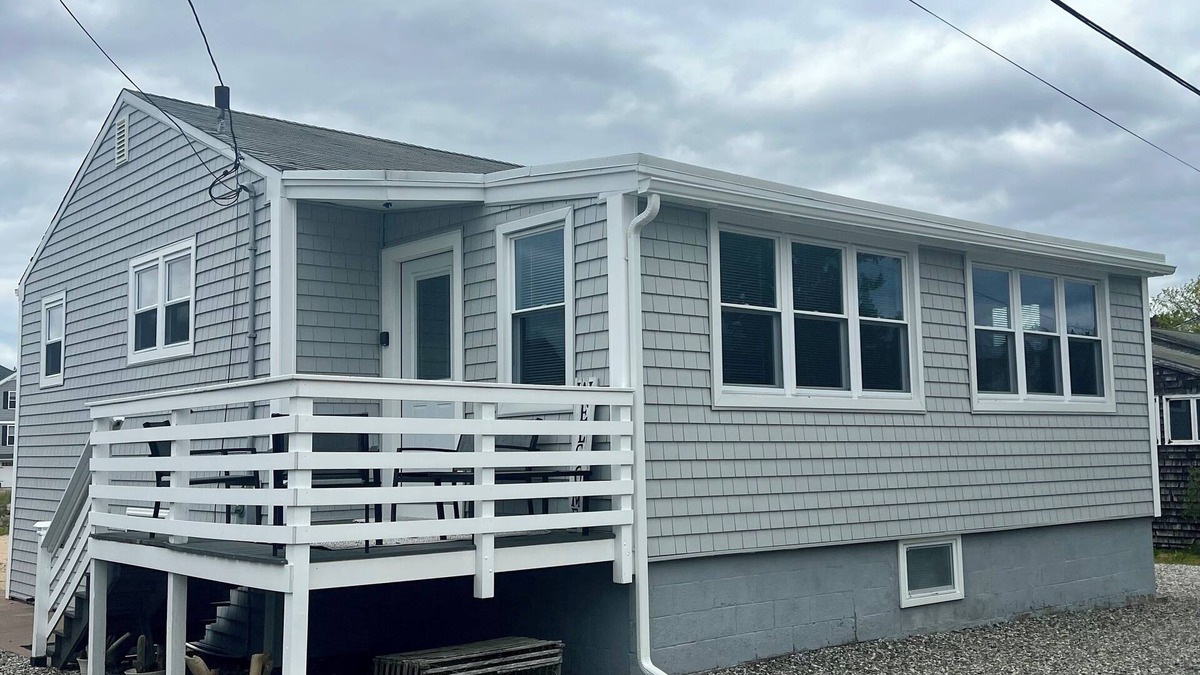 Newbury Cottage | Coastal Plum Island Cottage Steps From Beach