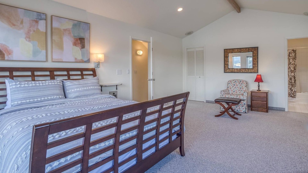 Nehalem Condo | Coastal River Haven
