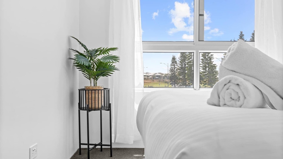 Secret Harbour Apartment | Coastal Serenity at Secret Harbour!