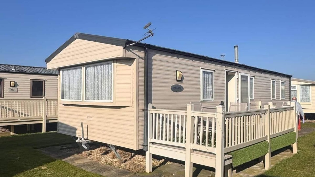 Ingoldmells House | Coastfields HF11 Beautiful Spacious Caravan