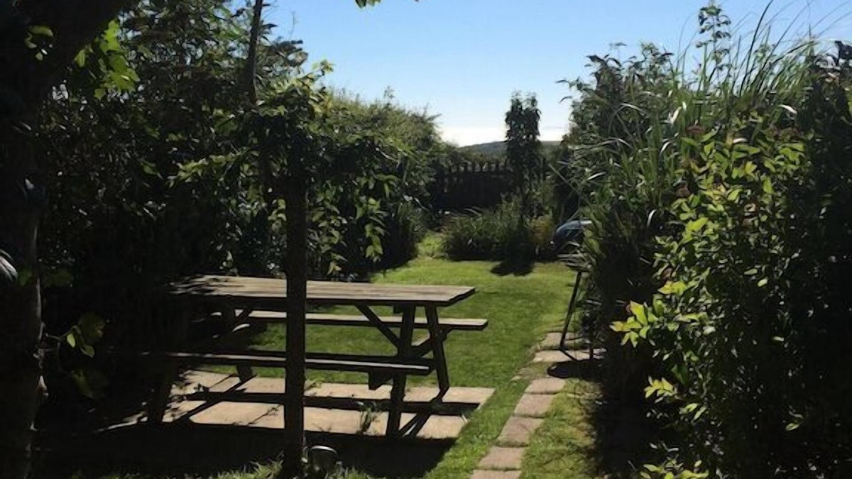 Hastings Cottage | Coastguard Cottage With Sea Views