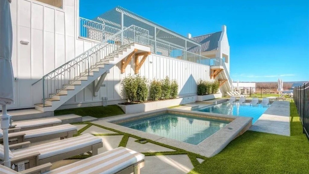 Eufaula Cottage | Cobalt Cottage-Heated Pool Hot Tub-perfect Oasis escape, relaxation station.