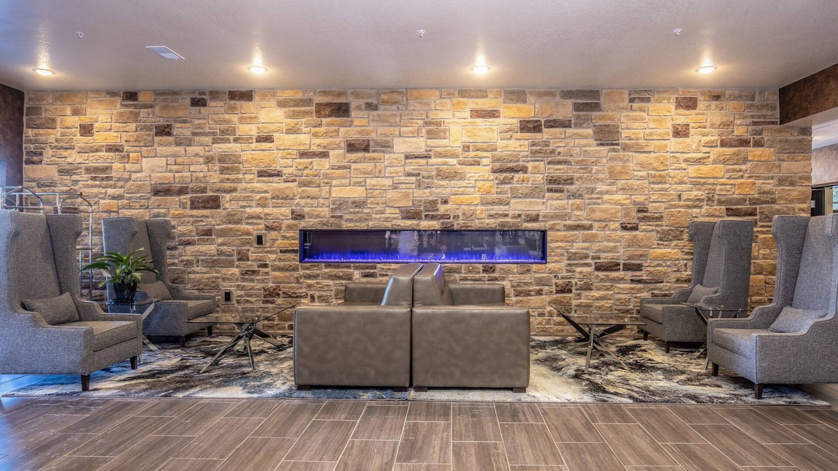 Rhinelander Hotel | Cobblestone Hotel & Suites - Rhinelander