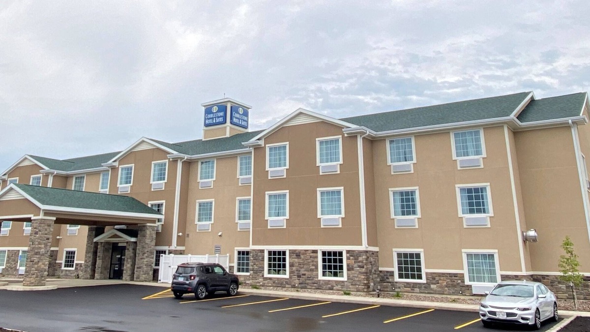 Austin Hotel | Cobblestone Hotel & Suites - Austin