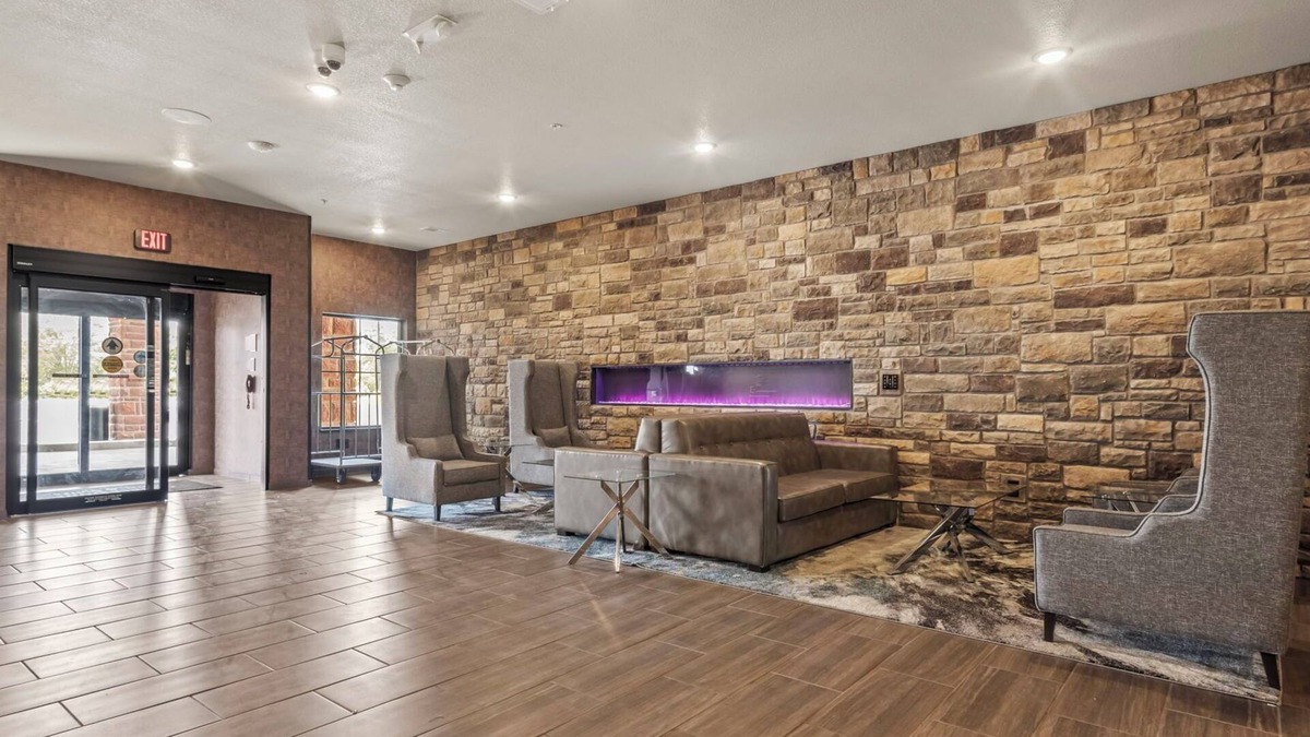 Foley Hotel | Cobblestone Hotel & Suites - Foley