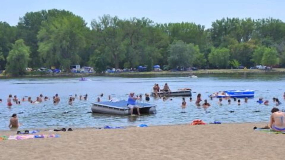 Lake View Hotel | Cobblestone Inn and Suites - Lake View