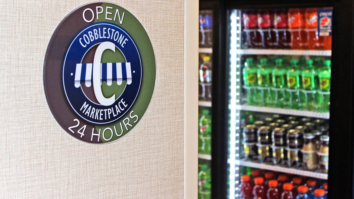 Lamoni Hotel | Cobblestone Inn & Suites - Lamoni