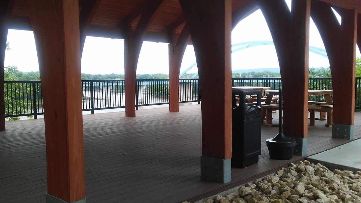 Marquette Hotel | Cobblestone Inn & Suites - Marquette/Prairie du Chien