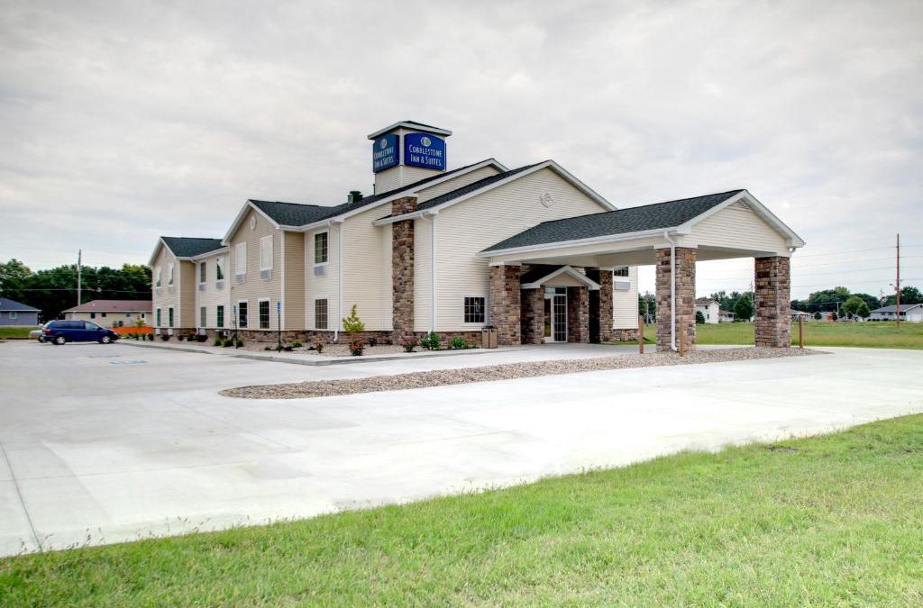 Schuyler Hotel | Cobblestone Inn & Suites - Schuyler