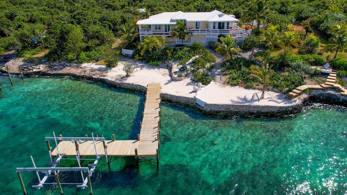 Great Guana Cay House | Coco Di Mama - Secluded Quiet Bahama Island Living Paradise