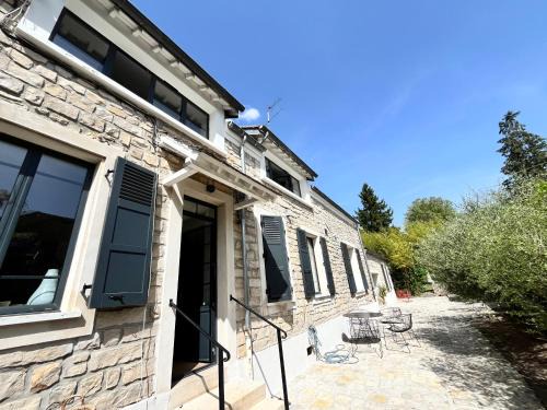 Bourron-Marlotte Bed & Breakfast | Cocon en lisière de forêt