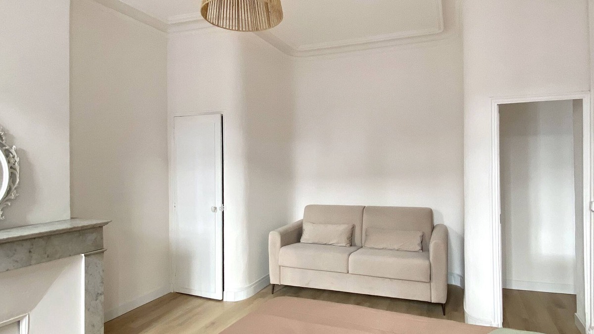 7th Arrondissement Apartment | Cocon Provençal Refait à Neuf en Juillet 2023