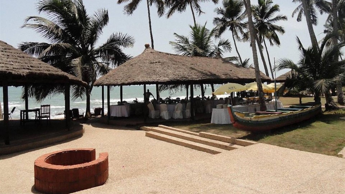 Elmina Hotel | Coconut Grove Beach Resort