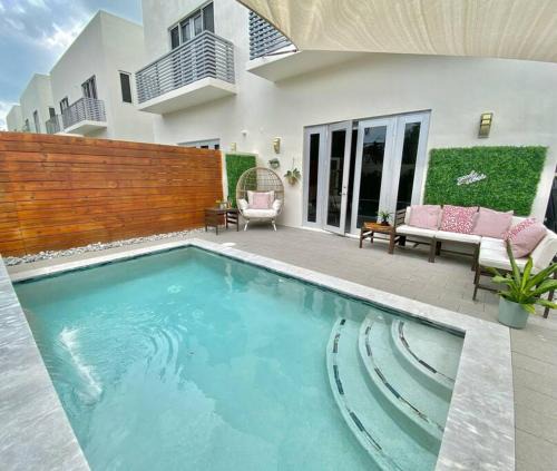 Southwest Coconut Grove Villa | Coconut Grove Casita with Private plunge Pool, Gated