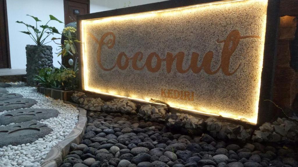 Kediri Hotel | Coconut Hotel