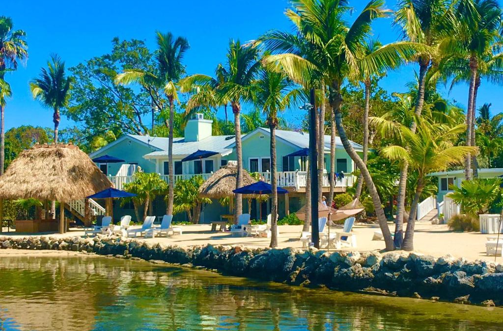 Tavernier Hotel | Coconut Palm Inn