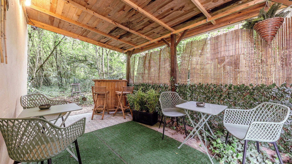 Espiet Apartment | Cocoon in the woods