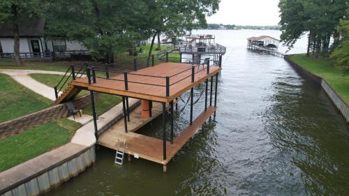 Malakoff House | Coffee Cove on Cedar Creek