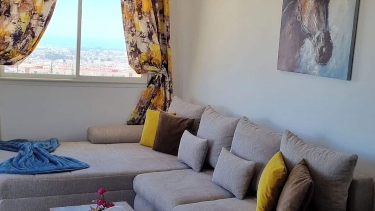 Swiss City Apartment | Coin Du Ciel - breathtaking ocean view with pool