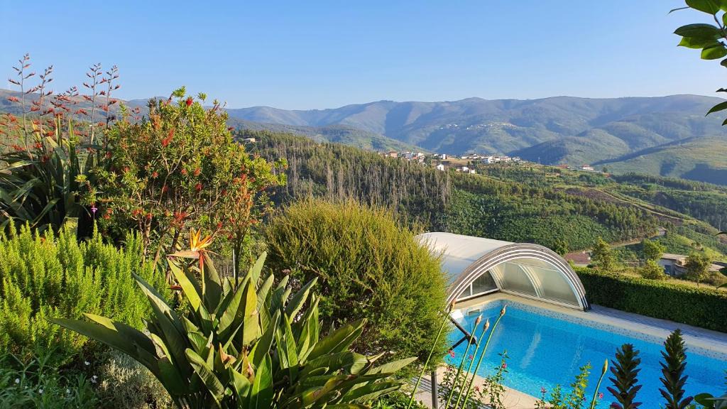 Moitas Villa | Coja Mountain Perch