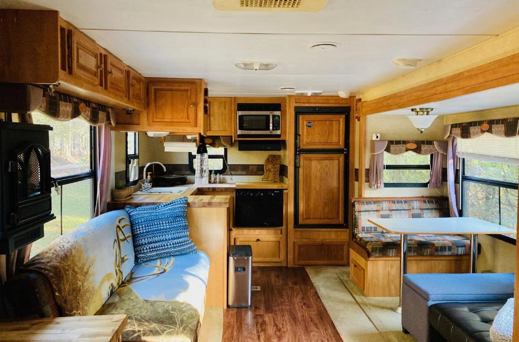 Tylertown House | Colby's River Retreat
