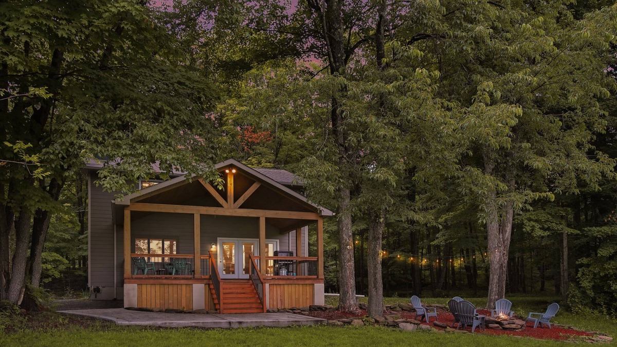 Aldenville House | Cold Spring Camp | GAME ROOM, Deck + Grill!