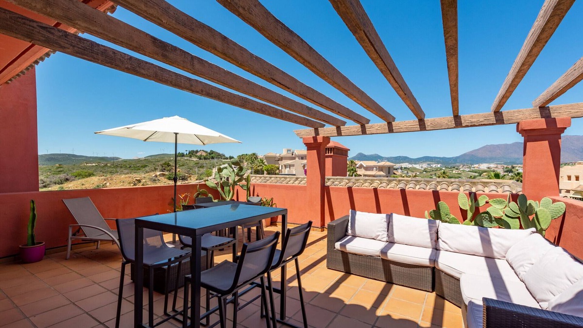 Castillo de Sabinillas Apartment | Colinas el Hacho 2320 Penthouse Vistas al mar