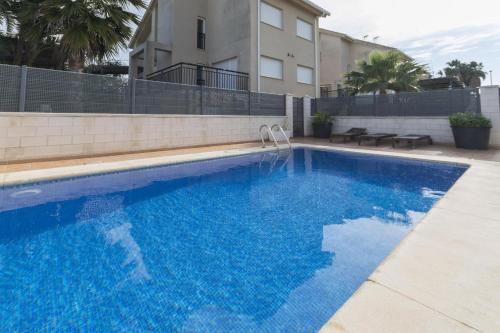 Playa de Gandia Ski Chalet | Coll Groc