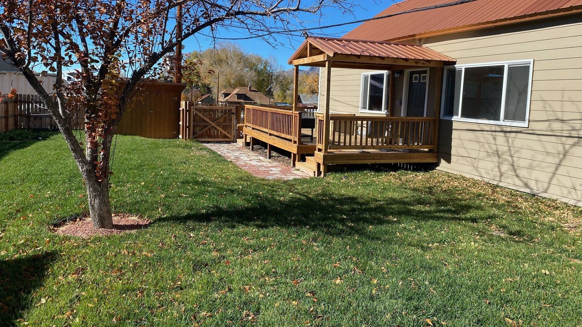 Collbran House | Collbran Guest House