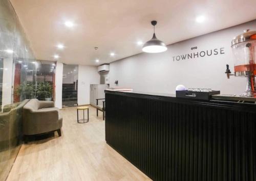 Pitampura Hotel | Collection O Kailash Enclave