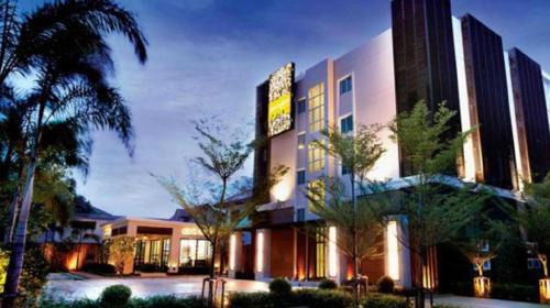Ladprao Hotel | Collection O The Bangkok Cha Cha Suite
