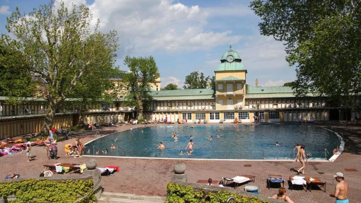 Bad Voeslau Hotel | College Garden Hotel