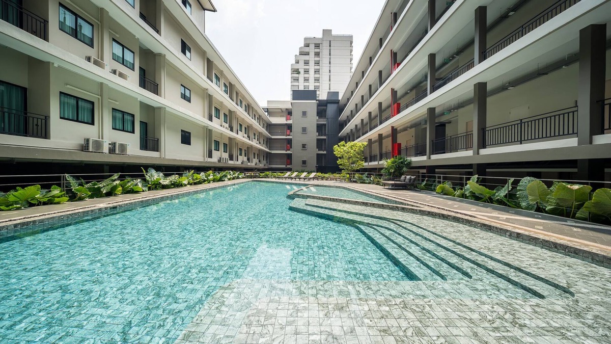Ratchathewi Apartment | College Haus