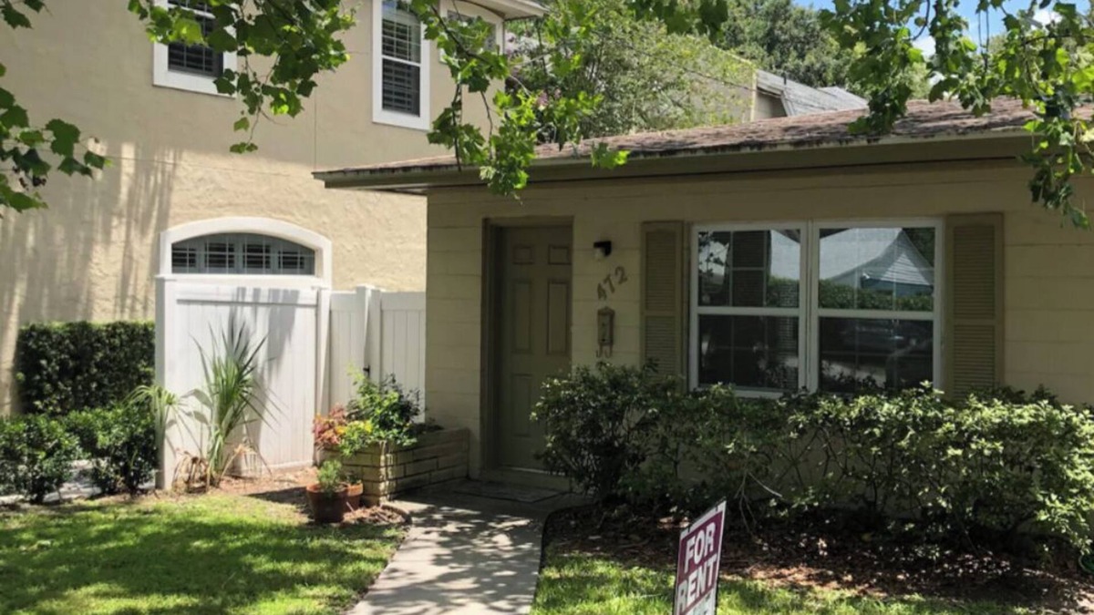 Winter Park Apartment | College quater charming Winter Park Historic Dist Rollins College quarters