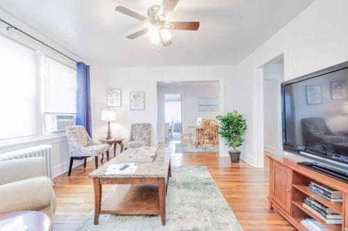 Bryn Mawr Apartment | Colleges Bistros History Come See The Main Line