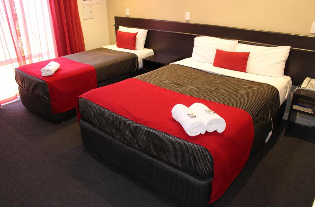 Collie Hotel | Collie Ridge Resort