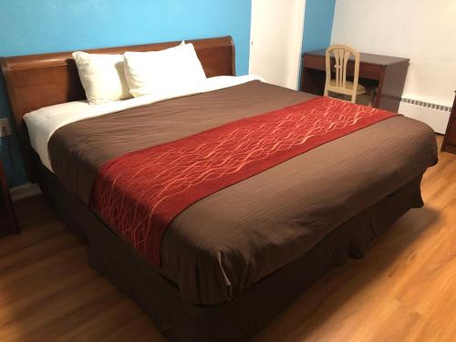 Buechel Hotel | Collier's Motel