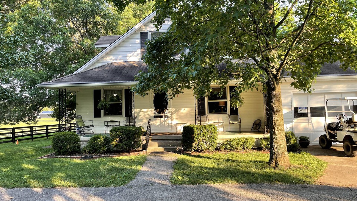 Lexington House | Colliver House at Claybank Farm