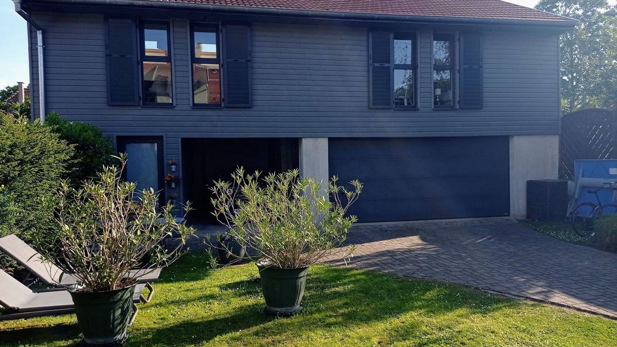 Colmar House | COLMAR, 2 bedrooms, 10 min walk from the center. Quiet location, garden and garage.