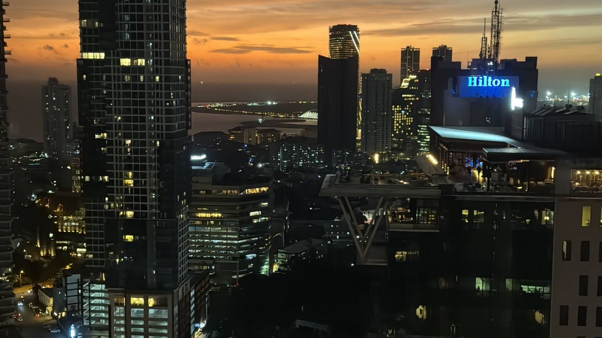 Ibbanwala Apartment | Colombo Lights - One bed apartment with panoramic views