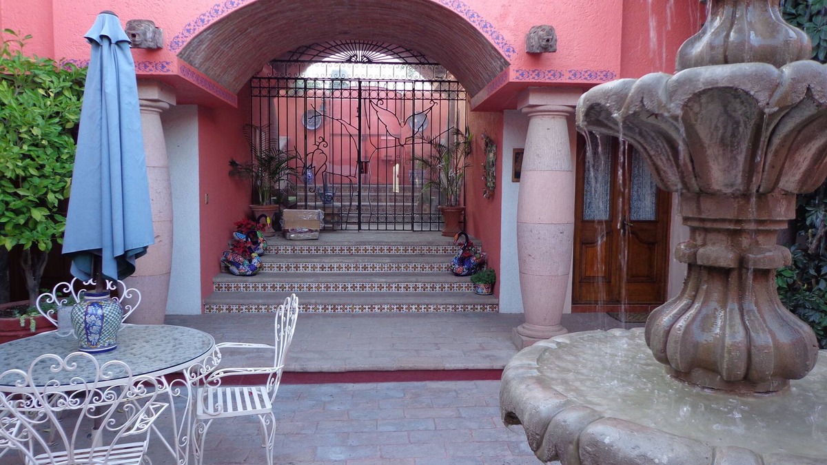 Queretaro House | Colonial Mansion Near Historic Center With Panoramic Views