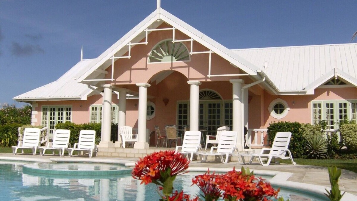 Lowlands Villa | Colonial style Villa in Tobago Plantations Golf, Beach & SPA Resort