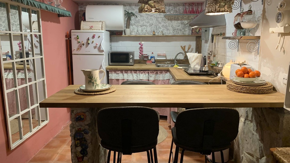 Alloza Apartment | Colorín Cave. Your enchanted escape in Alloza !