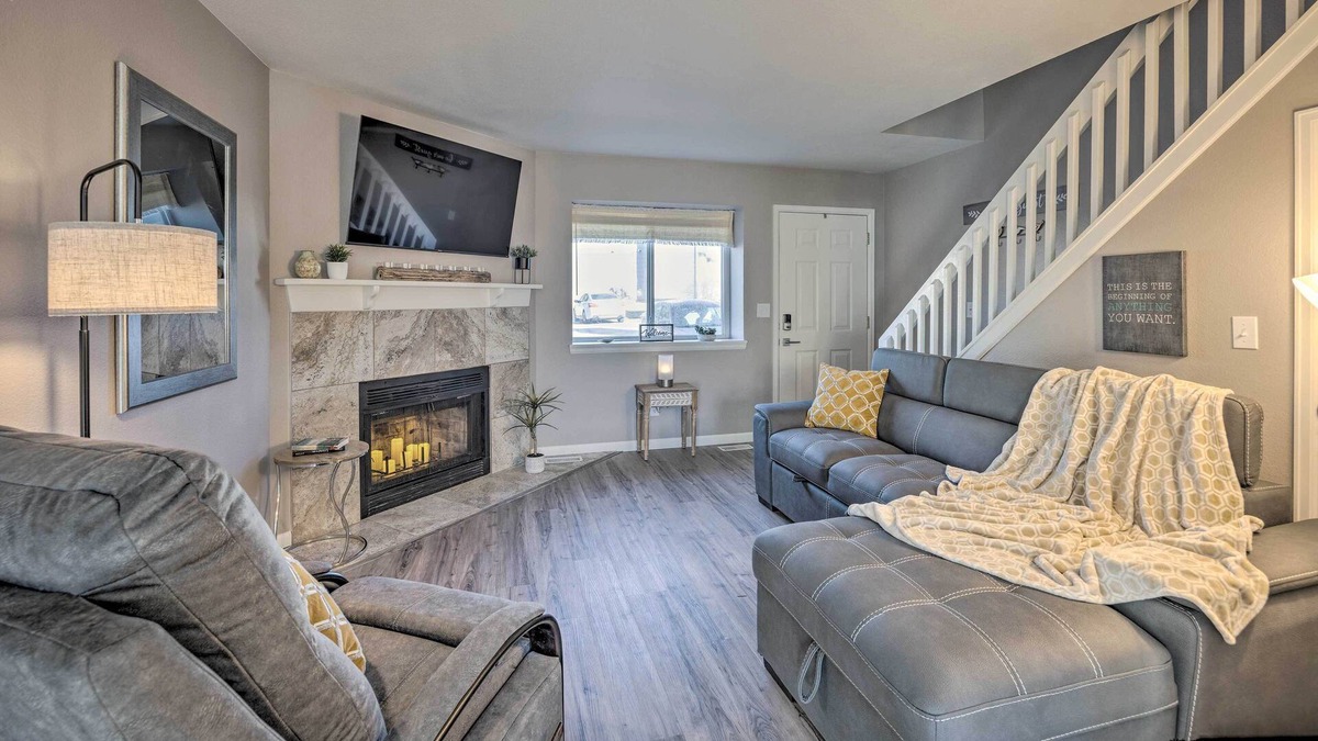 Cimarron Hills House | Colorado Springs Townhome < 8 Mi to Downtown!