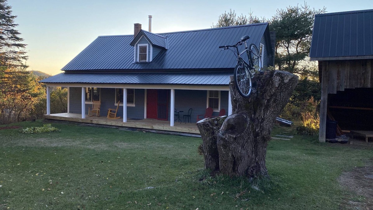 East Burke House | Colorful Farmhouse just minutes from East Burke, Kingdom Trails and Burke Mtn