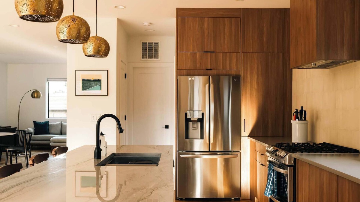 Sunnyside House | Colorful Sunnyside Escape - Walk to Dining & Parks