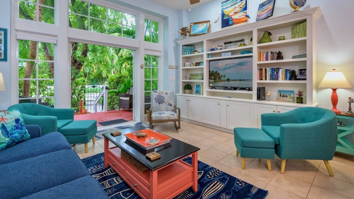 Truman Annex House | *COLORS OF THE KEYS @ THE FOUNDRY* Villa Near Duval & Beach + LAST KEY SERVICE