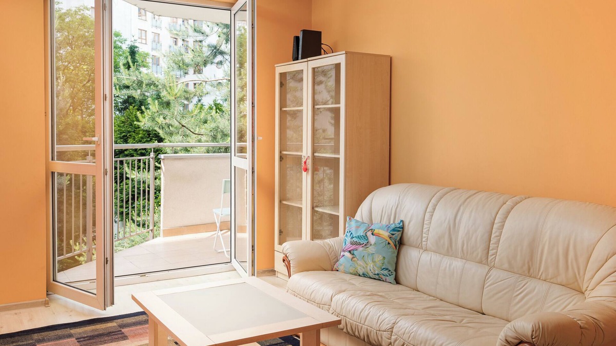 Ursynow Apartment | Colour Power Apartment