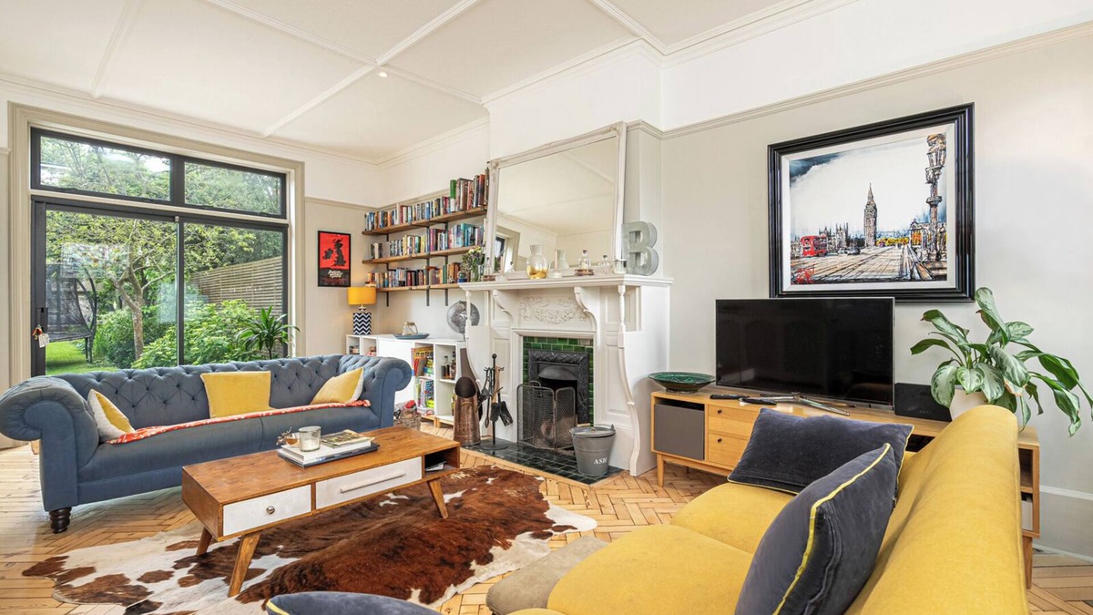 St. Leonard's House | Coloured jewels by UnderTheDoormat