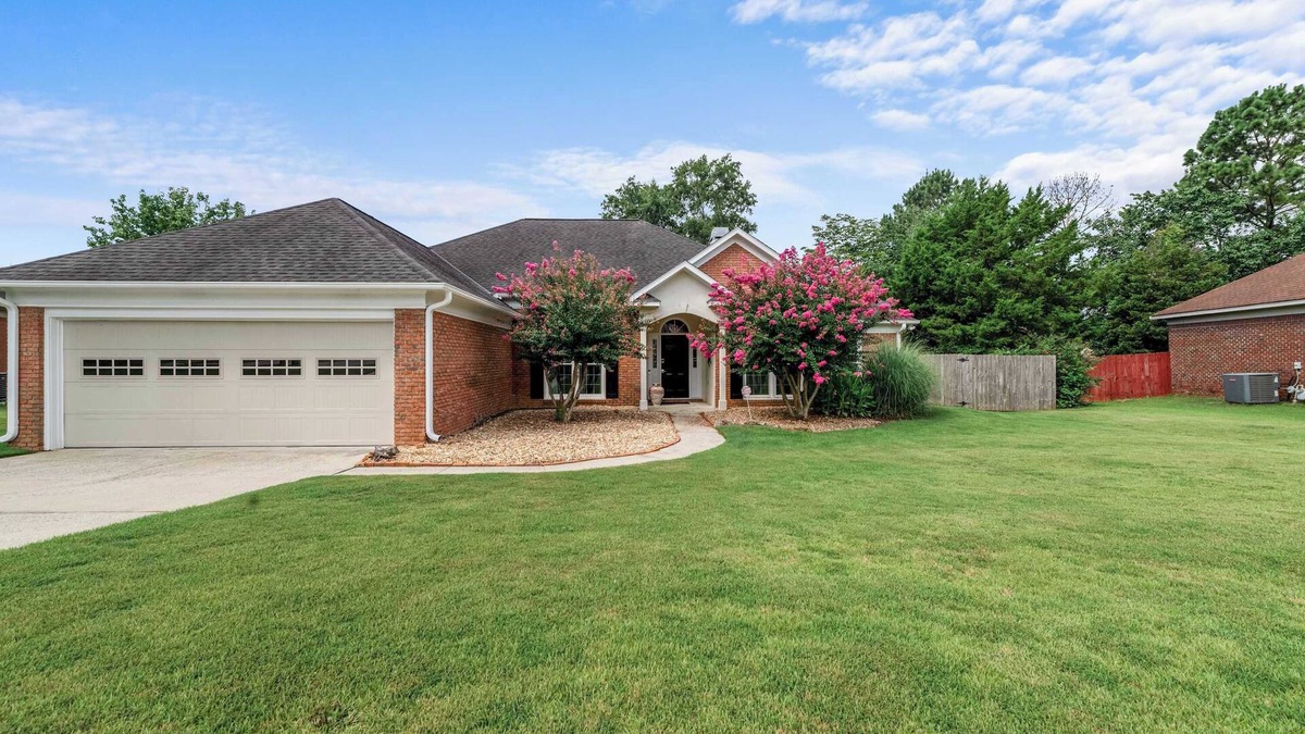 Fortson House | Columbus 4BR Getaway w/Hot Tub Close to Ft Moore